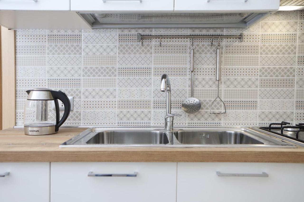 Tribunali Family Apartment By Wonderful Italy Napoli Esterno foto